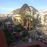 Bristol Pensionat 3*